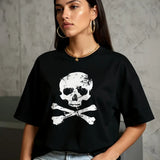 T-Shirt Jolly Roger crâne et os porté