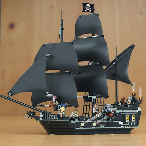 Bateau Pirate des Caraïbes Stylé